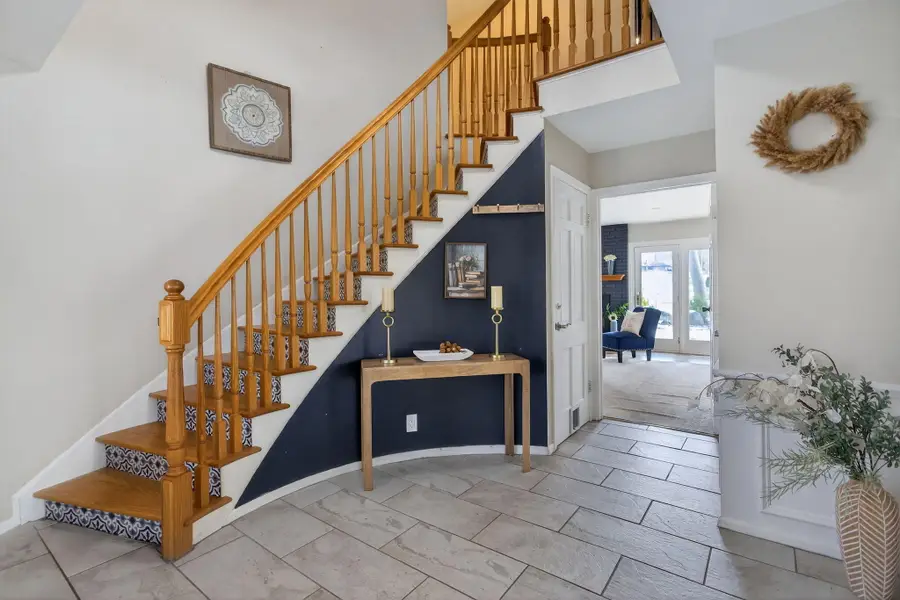 3825 W Walmont Road, Jackson, MI 49203 - #2