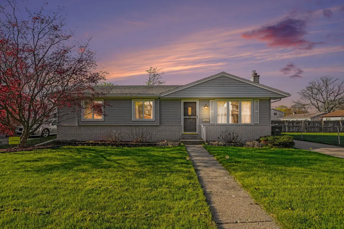 3527 Karen Street, Lansing, MI 48911 - #1