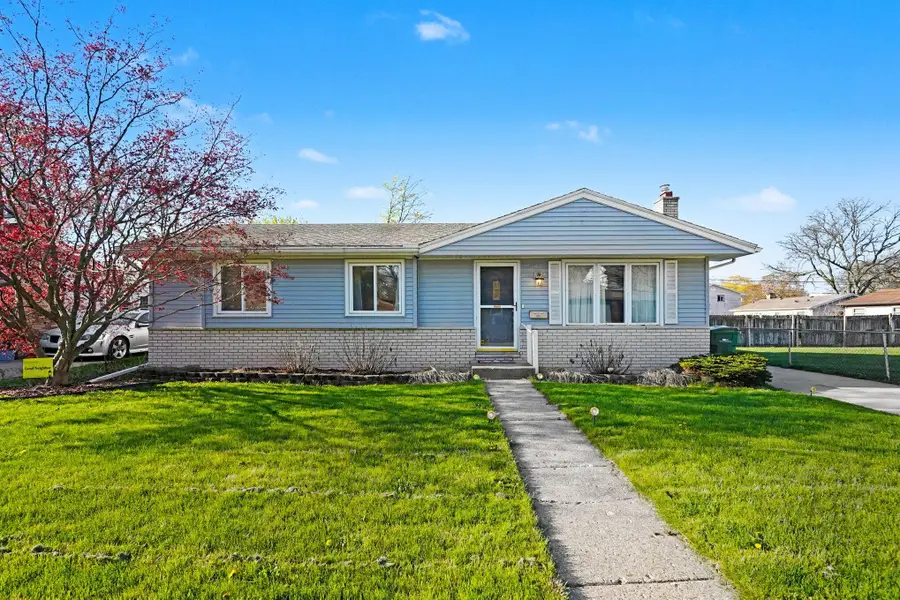 3527 Karen Street, Lansing, MI 48911 - #2