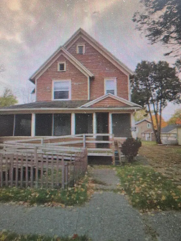 113 W Walnut Street, Albion, MI 49224
