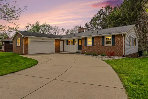 6736 Pleasantview Drive, Portage, MI 49024