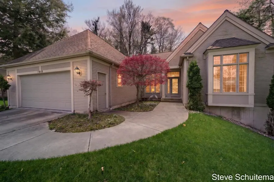 1949 Forest Glen Drive, Norton Shores, MI 49441 - #2