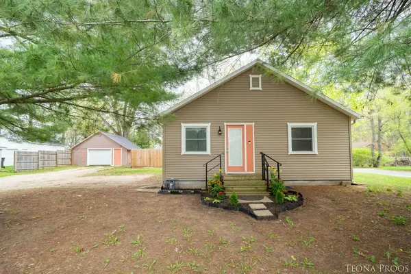 221 Bridge Road, Allegan, MI 49010
