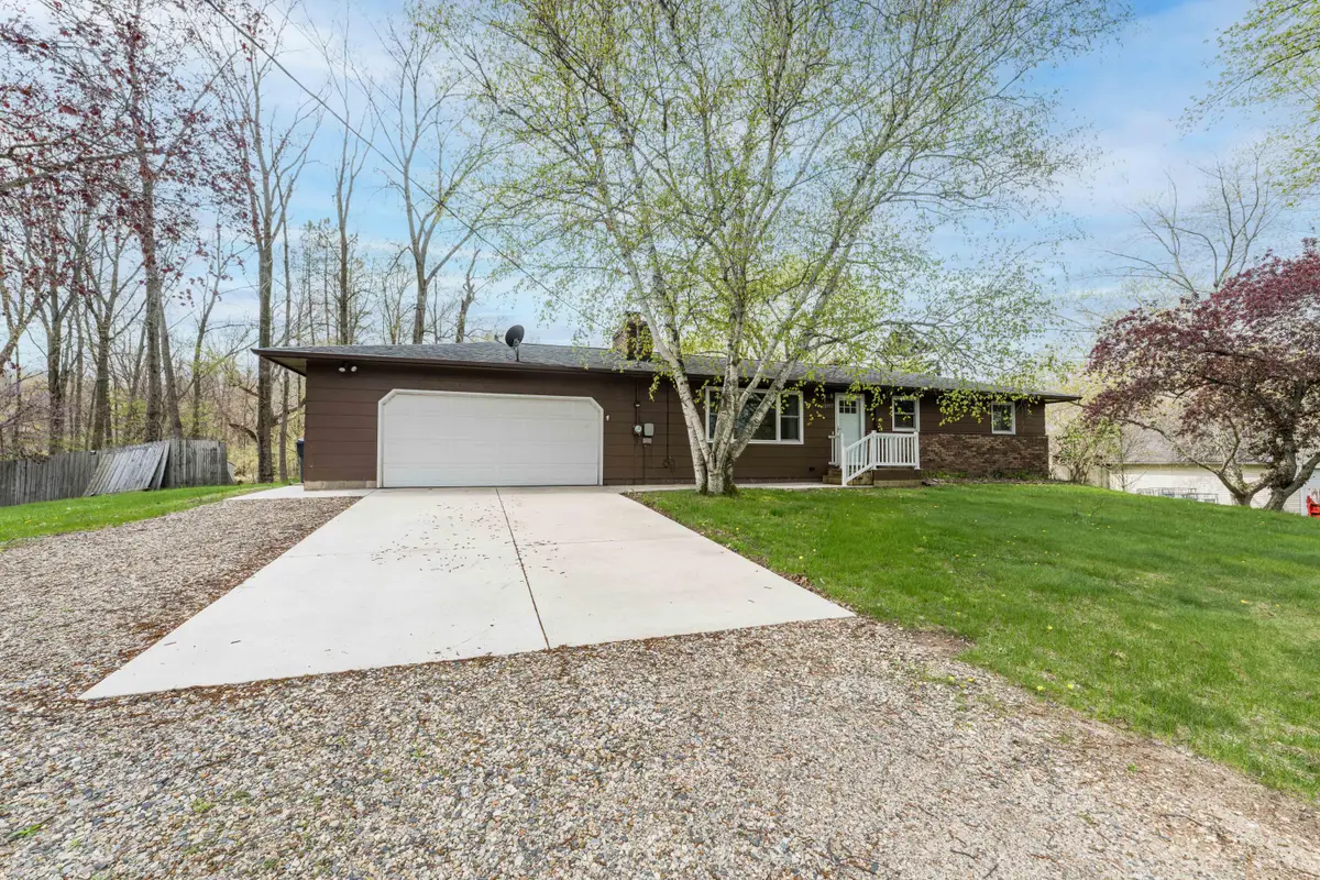 22977 Grandeur Avenue, Mattawan, MI 49071 - #1