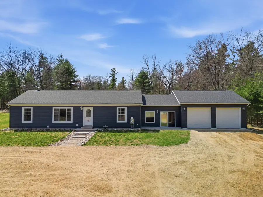 4853 Newcosta Avenue, Newaygo, MI 49337 - #3
