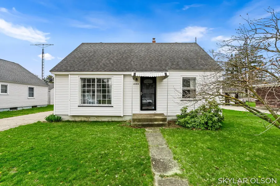 1099 Francis Avenue, Muskegon, MI 49442 - #2