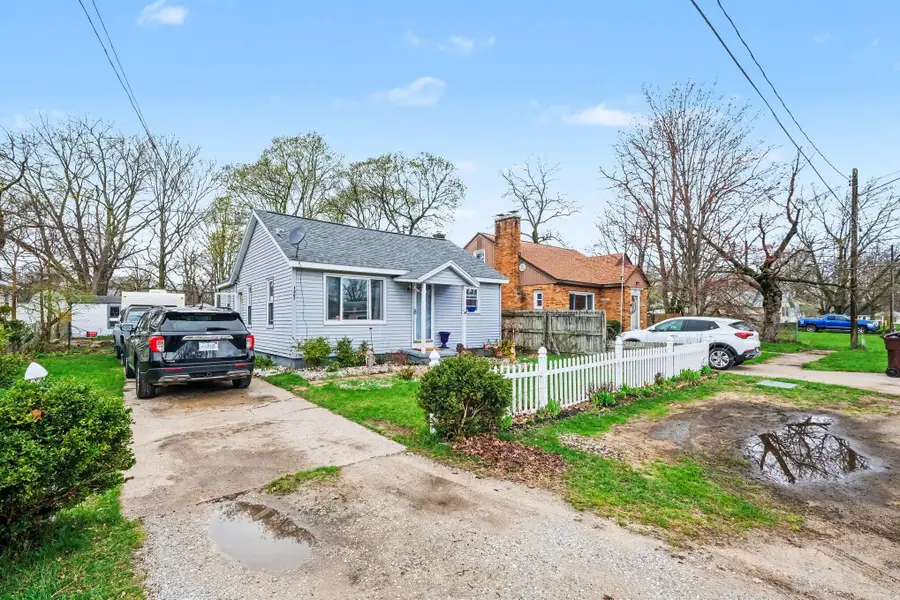 1267 Graf Street, Muskegon, MI 49442 - #3