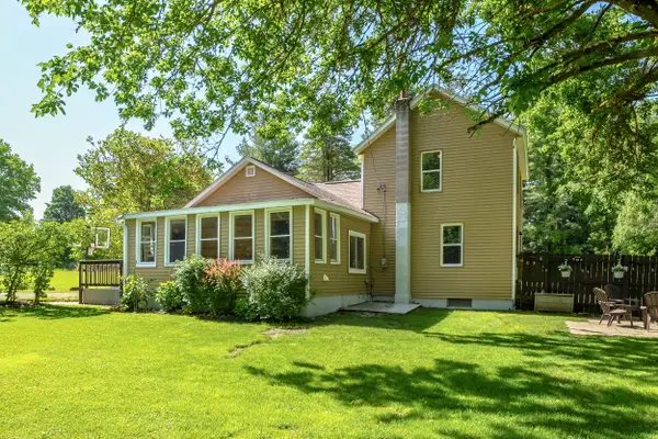 5955 102nd Avenue, Grand Junction, MI 49056