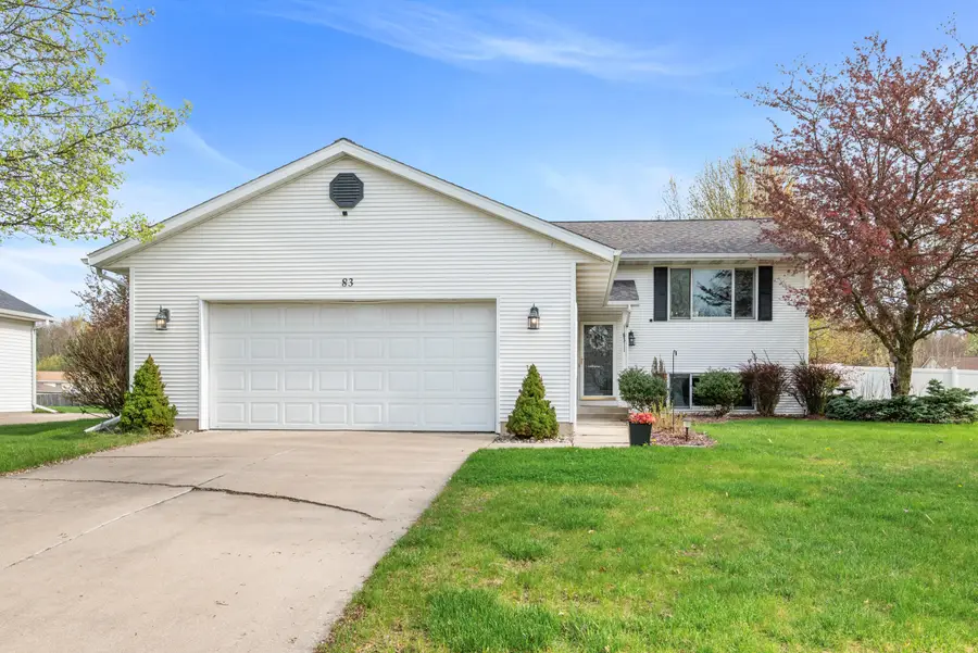 83 Windflower Street Ne, Comstock Park, MI 49321 - #2