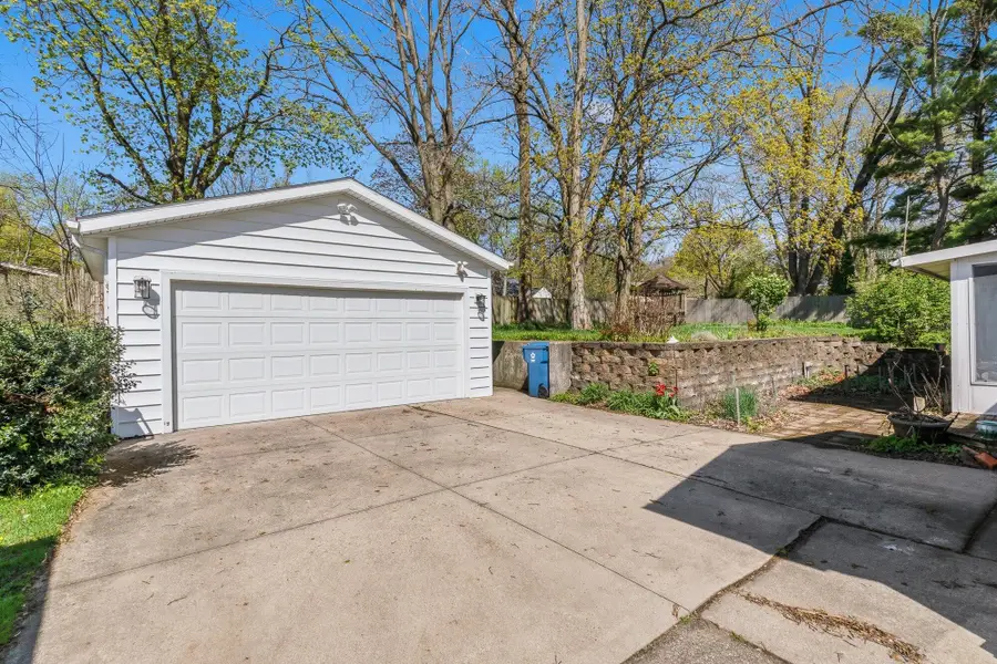 433 Jennison Avenue, Kalamazoo, MI 49006 - #3