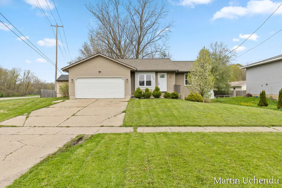 4359 W Grand Boulevard Nw, Grand Rapids, MI 49534 - #1