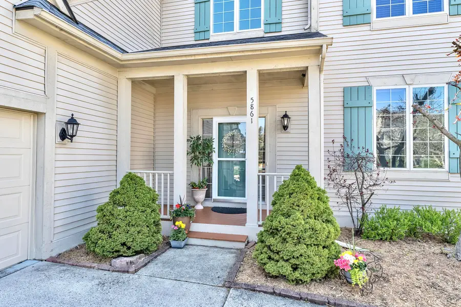 5861 Villa France Avenue, Ann Arbor, MI 48103 - #3