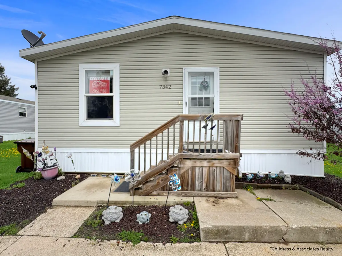 7342 Old Hickory Drive Ne, Belmont, MI 49306 - #1