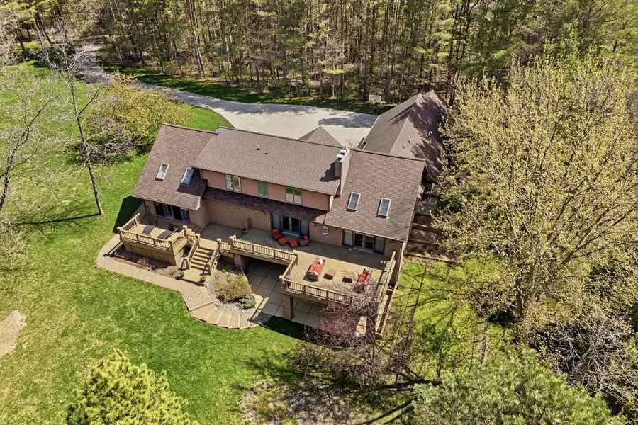 9256 Fenton Road, Grand Blanc, MI 48439 - #2