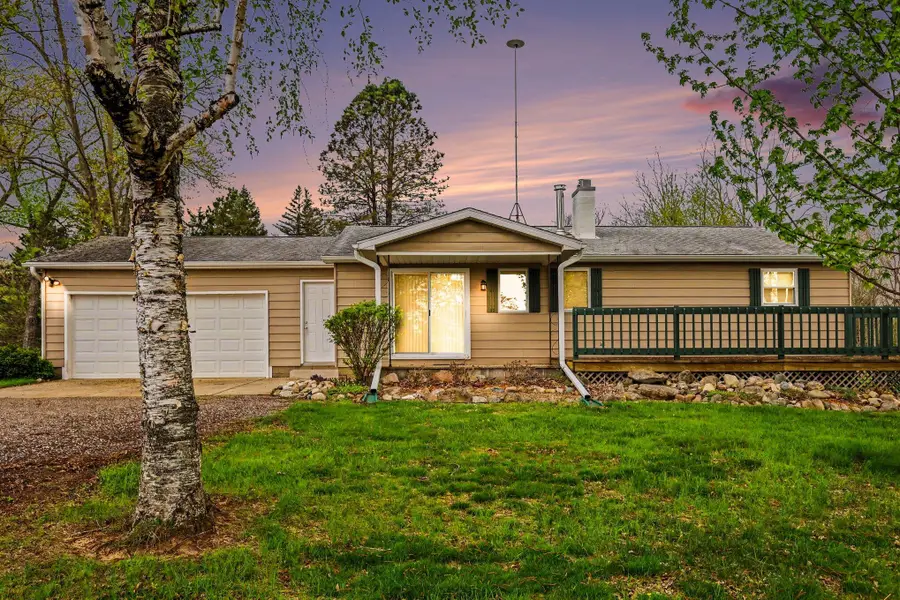 5371 Wolf Highway, Eaton Rapids, MI 48827 - #3