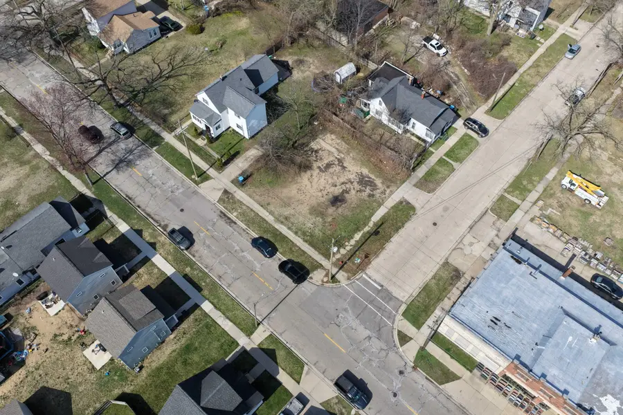 1374 Pine Street, Muskegon, MI 49442 - #2
