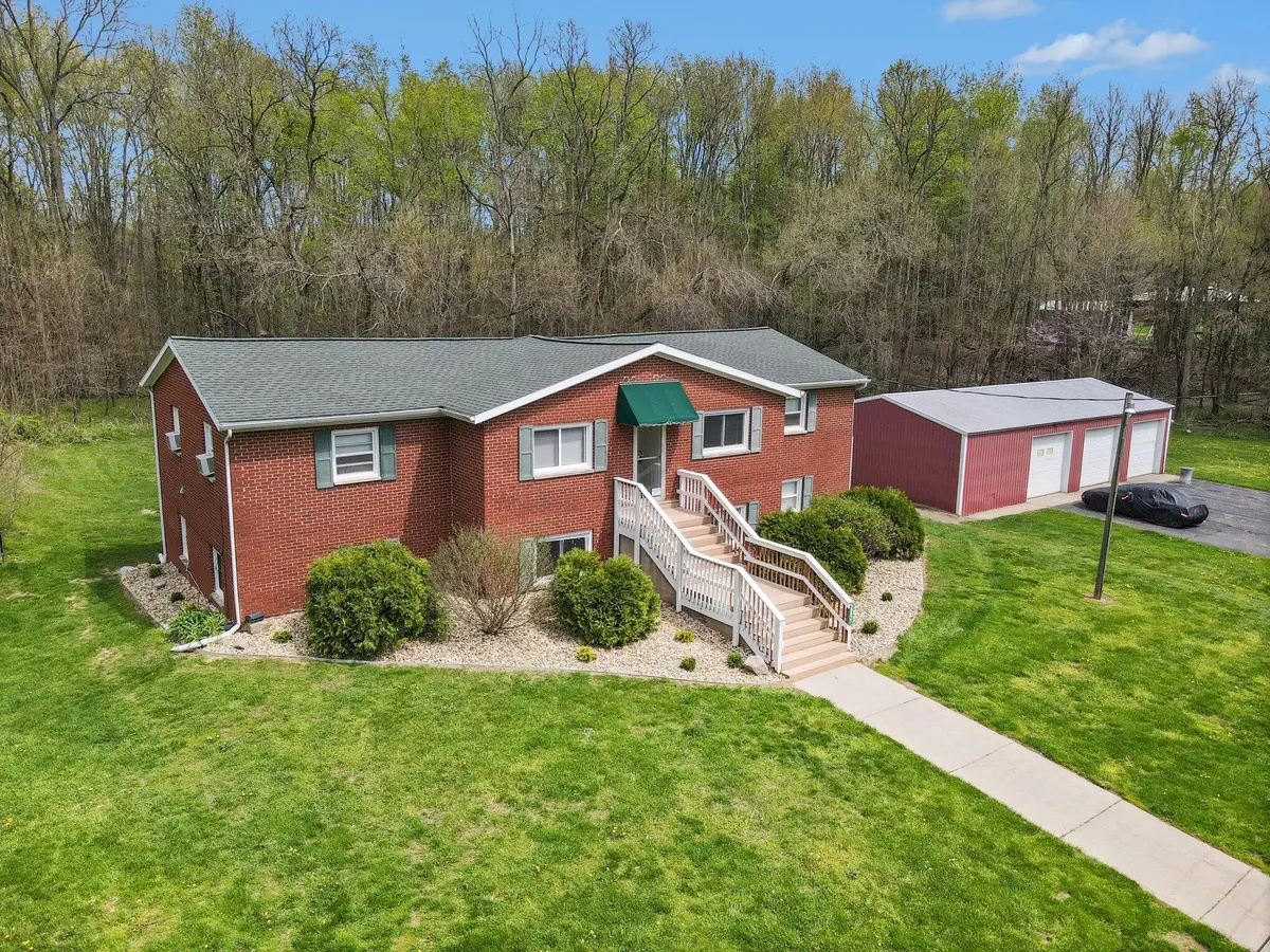 10477 S Sprinkle Road, Vicksburg, MI 49097 - #1