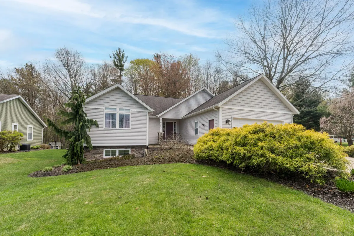 10101 Compton Drive #10, South Haven, MI 49090 - #1