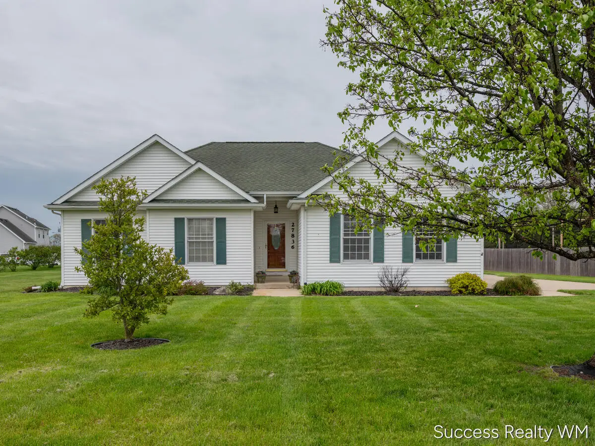 27836 Manchester Circle, Paw Paw, MI 49079 - #1