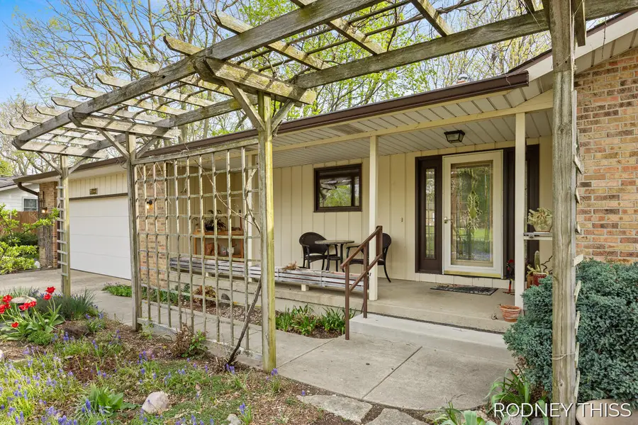 1445 Ridgewood Drive, Jenison, MI 49428 - #2