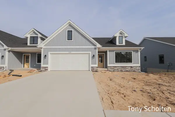 5071 Blendon Woods Drive #2, Hudsonville, MI 49426