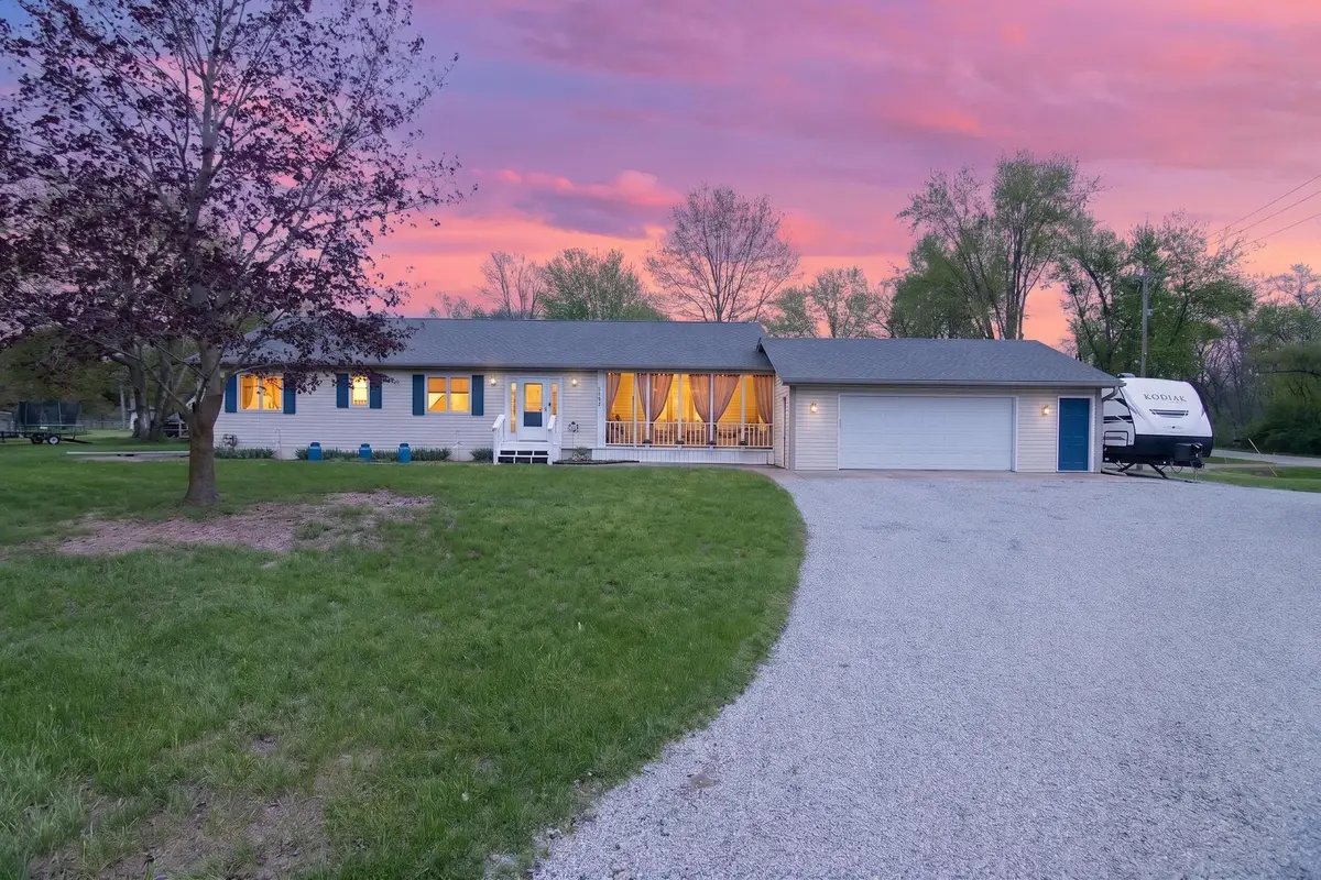 5501 Hague Avenue, Jackson, MI 49203 - #1