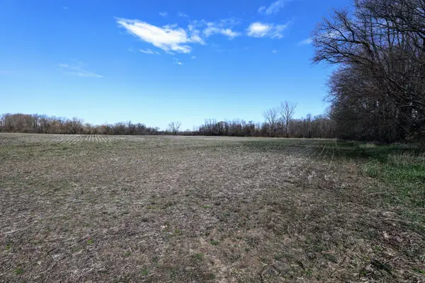 VL Cr 352, Decatur, MI 49045