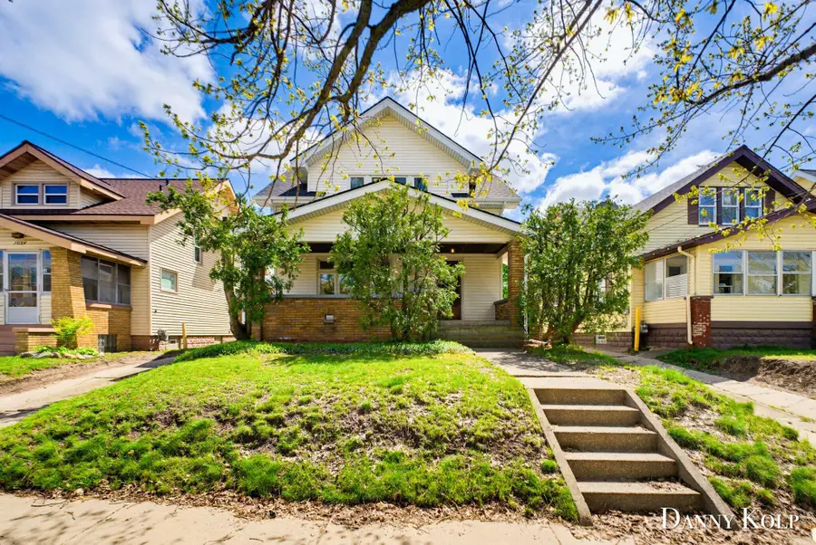 1058 4th Street Nw, Grand Rapids, MI 49504 - #3