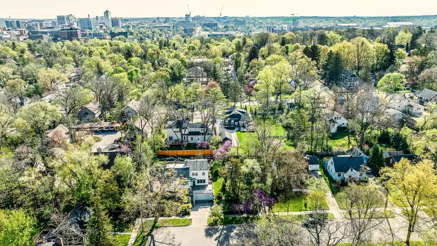 603 Madison Place, Ann Arbor, MI 48103 - #2