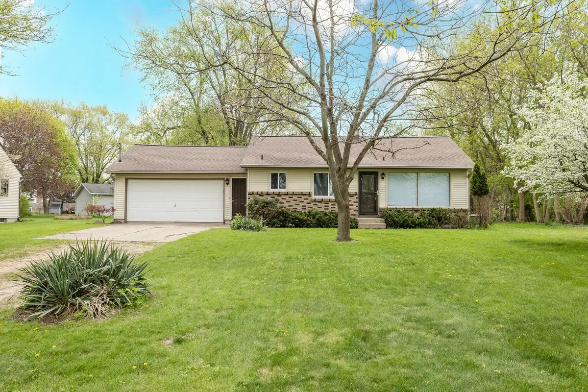 4658 3 Mile Road Nw, Grand Rapids, MI 49534 - #1