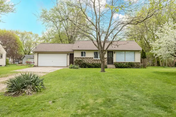 4658 3 Mile Road Nw, Grand Rapids, MI 49534