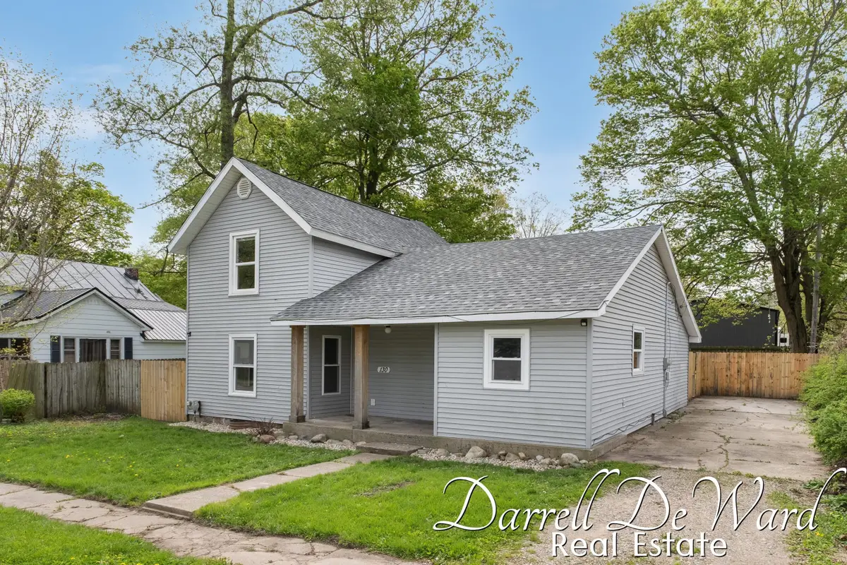 130 Cherry Street, Freeport, MI 49325 - #1