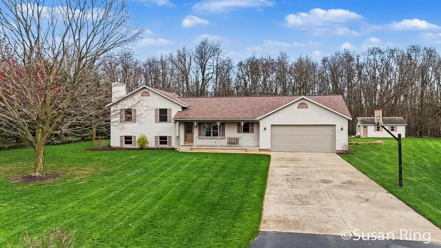 8591 Fowler Court Ne, Rockford, MI 49341 - #3