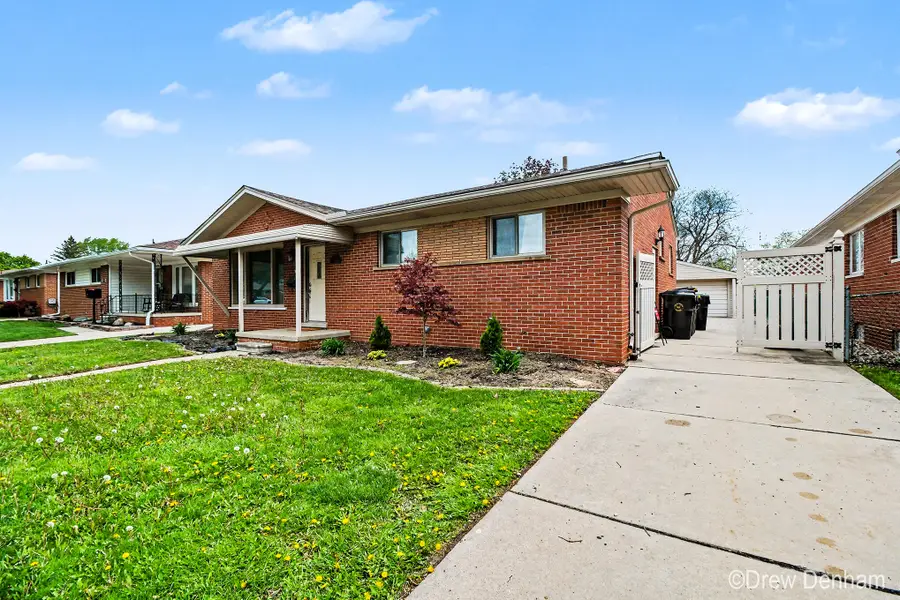 1797 Newman Drive, Trenton, MI 48183 - #2