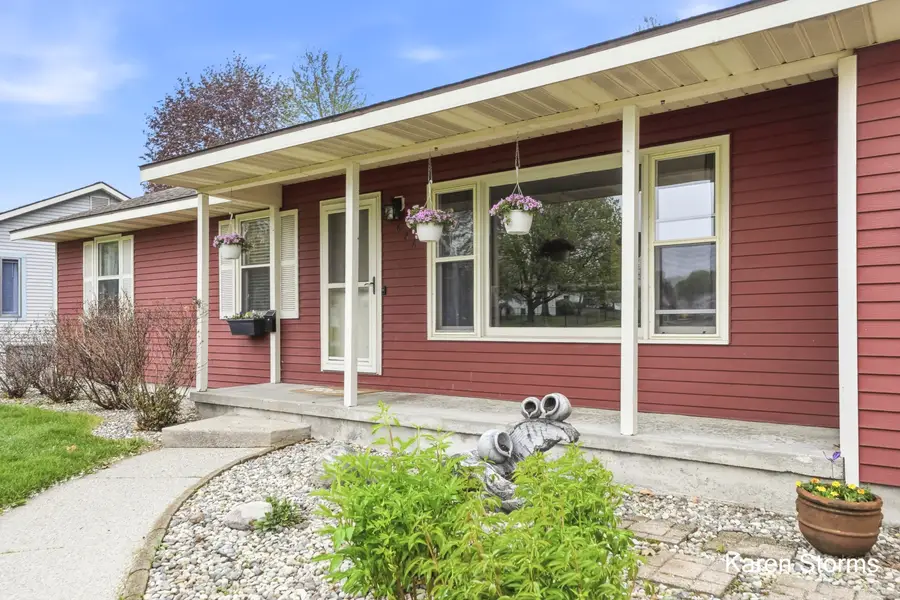 6626 Crownpointe Drive Sw, Byron Center, MI 49315 - #2