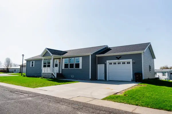 712 Peach Lane, Fremont, MI 49412