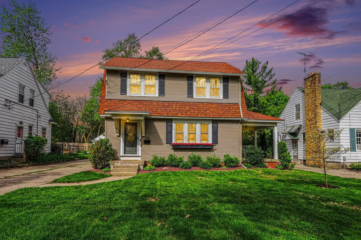 225 Lawndale Avenue Ne, Grand Rapids, MI 49503 - #1