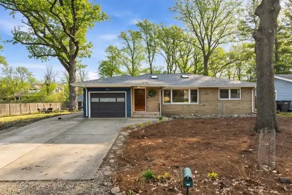 321 S Taylor Street, New Buffalo, MI 49117