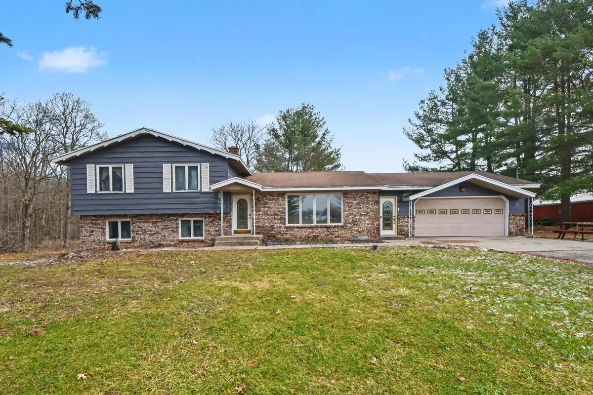 11400 Tefft Avenue Ne #B, Rockford, MI 49341 - #1