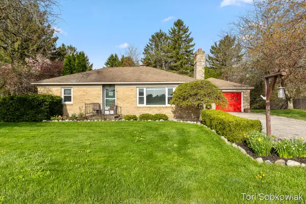 4919 S Green Avenue, Fremont, MI 49412