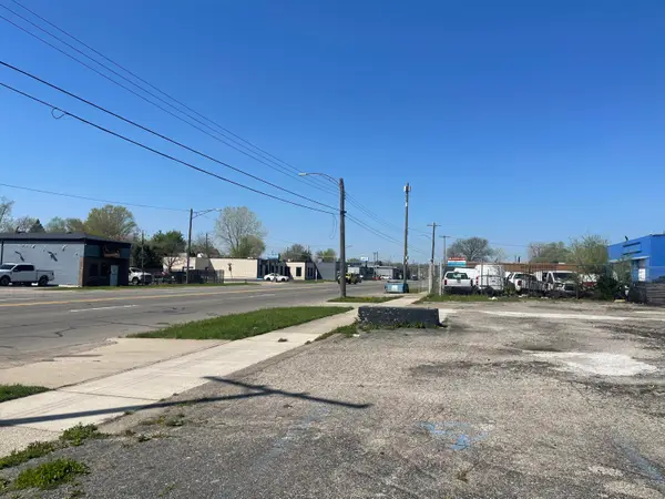 22110 W Warren Avenue, Redford, MI 48239
