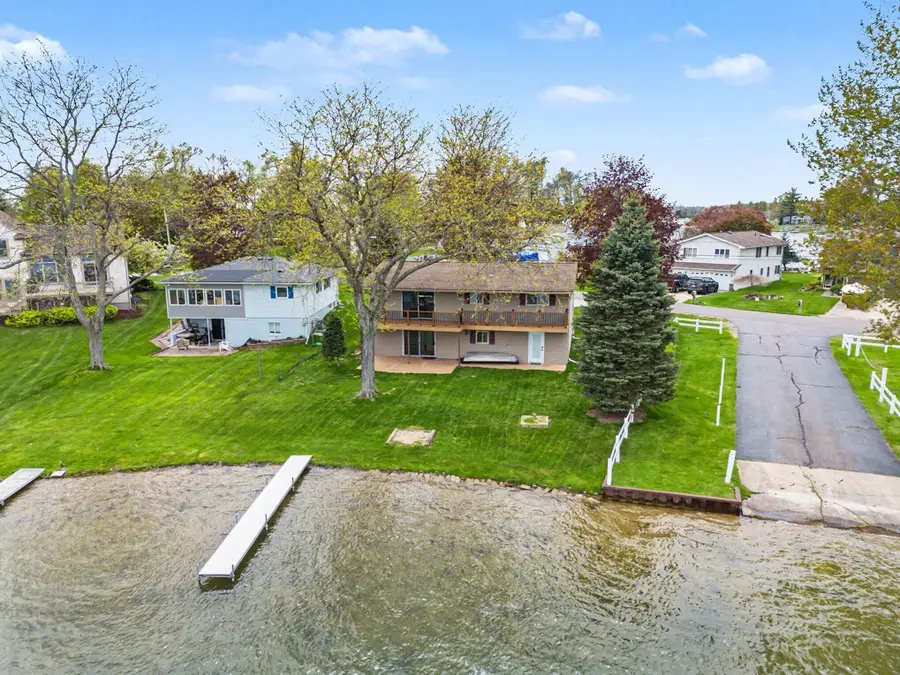 186 Bedford Drive, Brooklyn, MI 49230 - #2