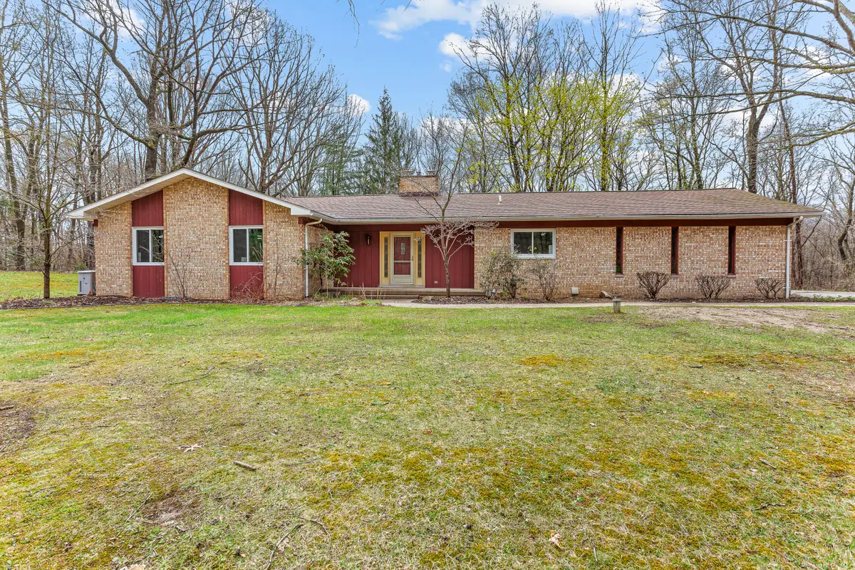 250 Scottshill Road, Milford, MI 48381 - #1