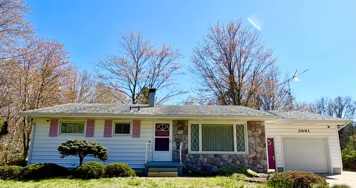 3661 E Sternberg Road, Fruitport, MI 49415 - #1