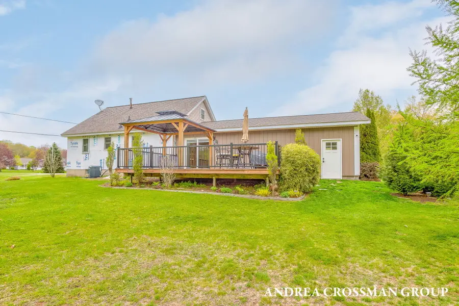 4684 Pine Drive, Holland, MI 49423 - #3