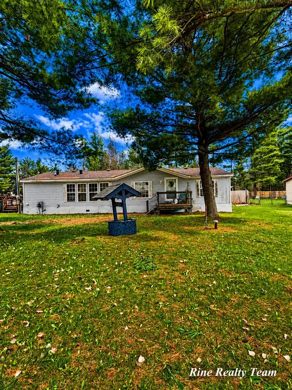1994 E Stockwell Road, Harrison, MI 48625