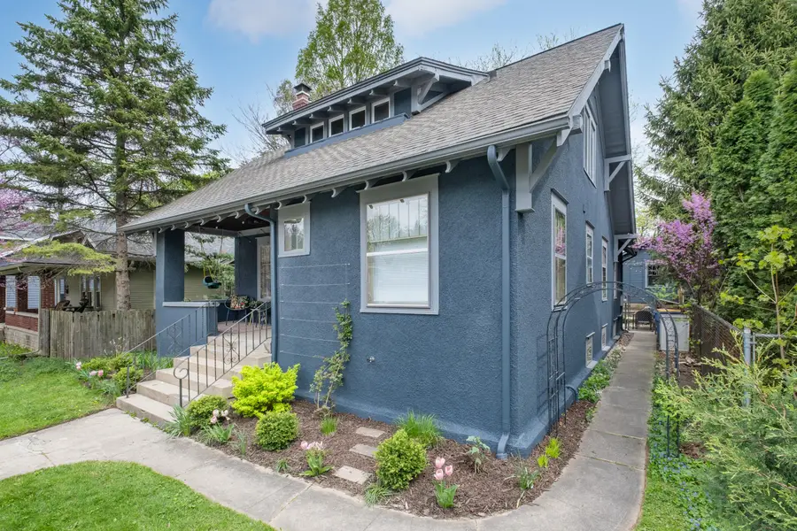 56 Auburn Avenue Se, Grand Rapids, MI 49506 - #2