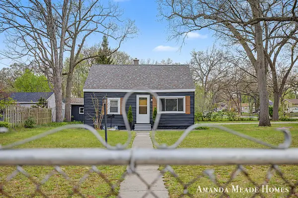 1223 40th Street Sw, Wyoming, MI 49509