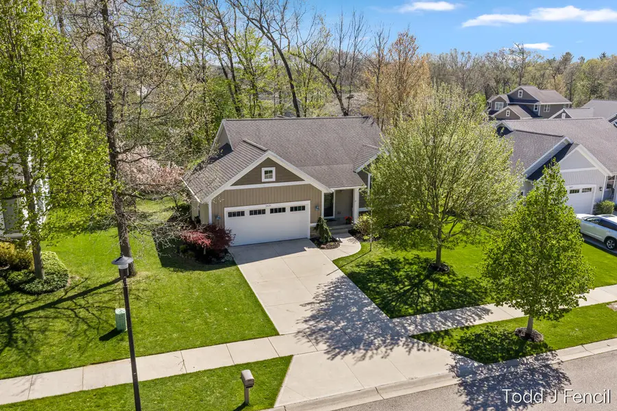 2631 Stockwood Drive Ne, Grand Rapids, MI 49505 - #3