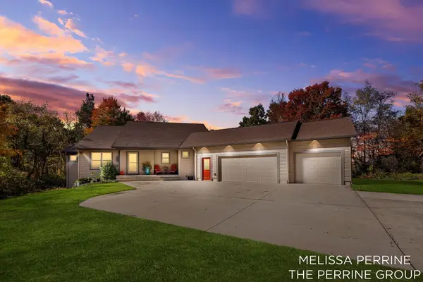 14300 Oberley Drive Se, Lowell, MI 49331